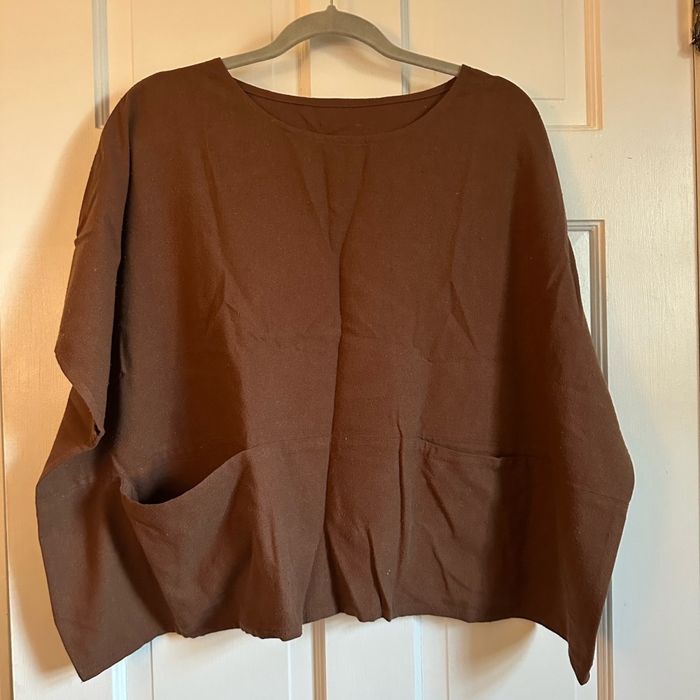 Jamie + the Jones pocket box top